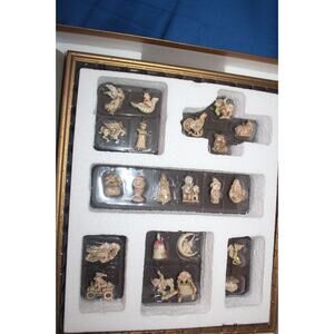 Hallmark Keepsake Ornament Club Gallery Collection Holiday Display Exclusive 30